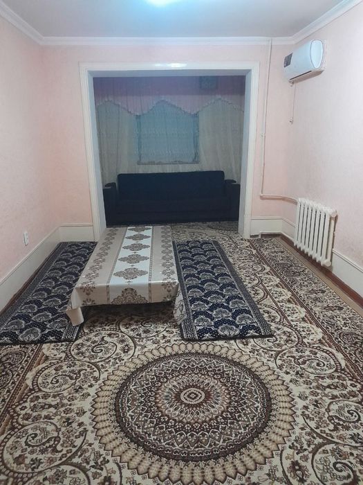 2 xonali sotiladi