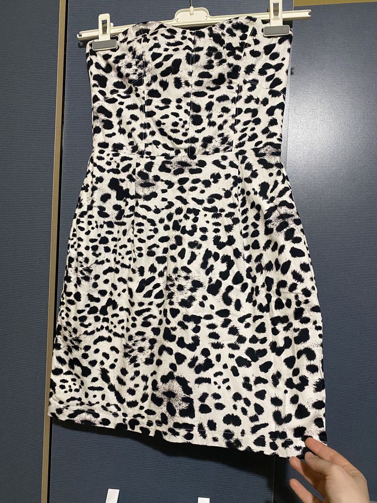 Rochie animal print H&M marime 36