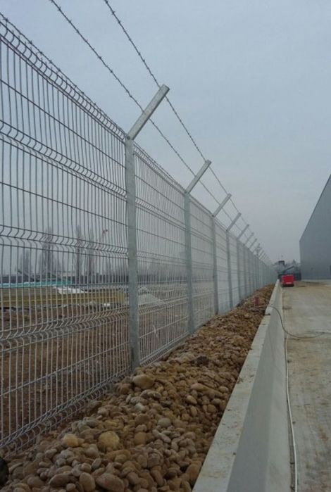 Garduri din pasa bordurata