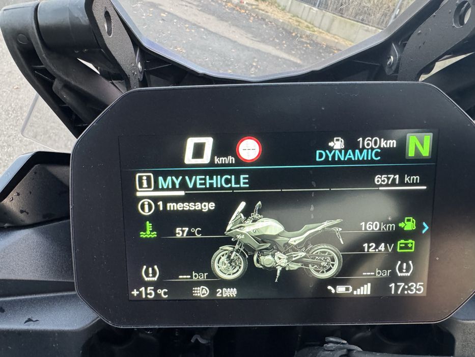 BMW F900XR Triple Black - garantie 2028