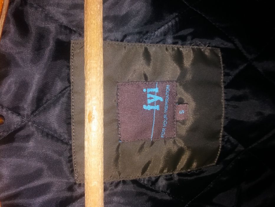 Парка нова не е обличана