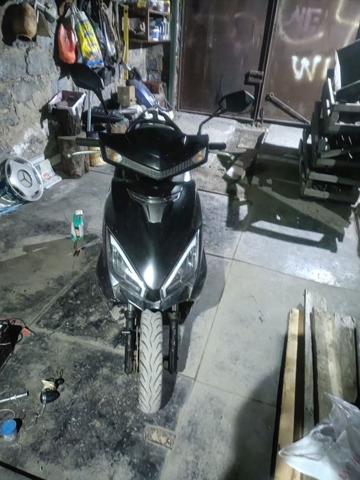 Продам скутер в рабочем состоянии