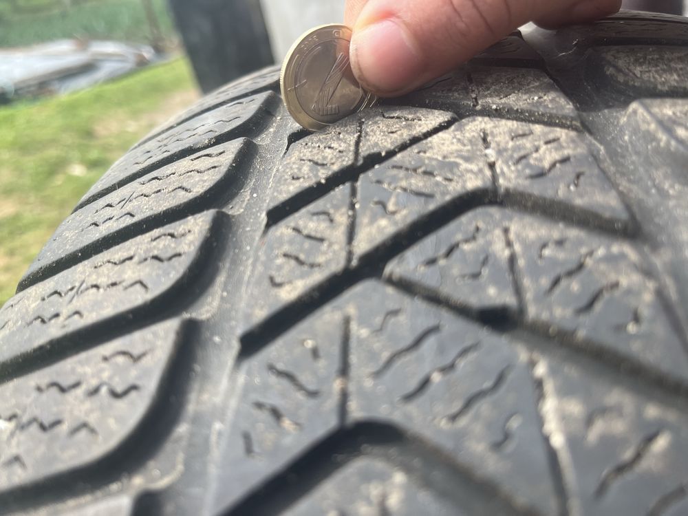 Pirelli зимни гуми 225/50/18 Sottozero 3 комплект евтино