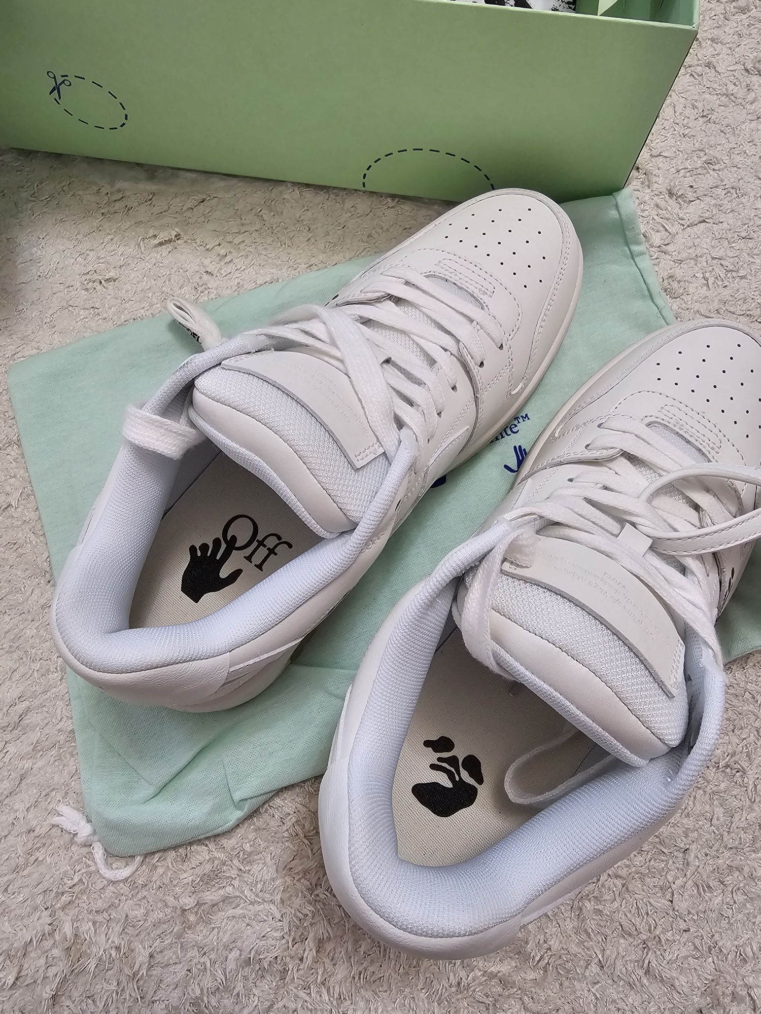 Adidasi Off White Out of Office For Walking, 40-45, tip Premium