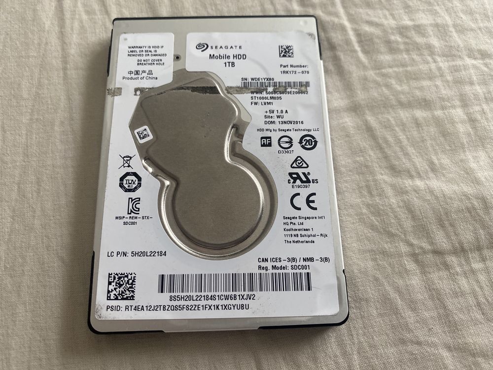 SeaGate mobile HDD 1TB folosit
