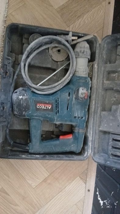 Продам перфоратор. В хорошем состоянии. Фирмы алтеко. В рабочем состоя