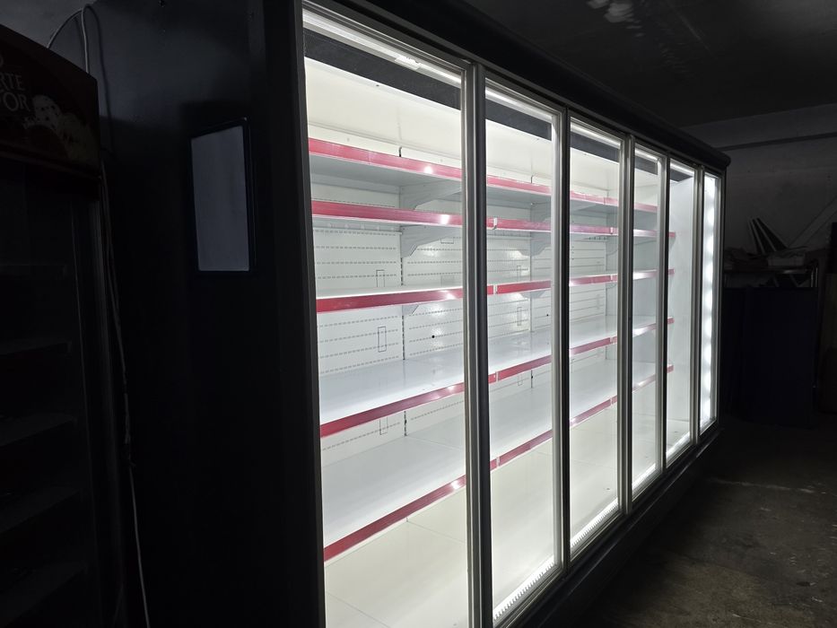 Vitrina frigorifica pentru bauturi