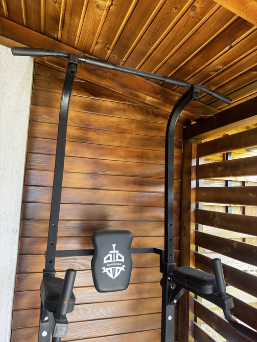 Aparat fitness multifunctional