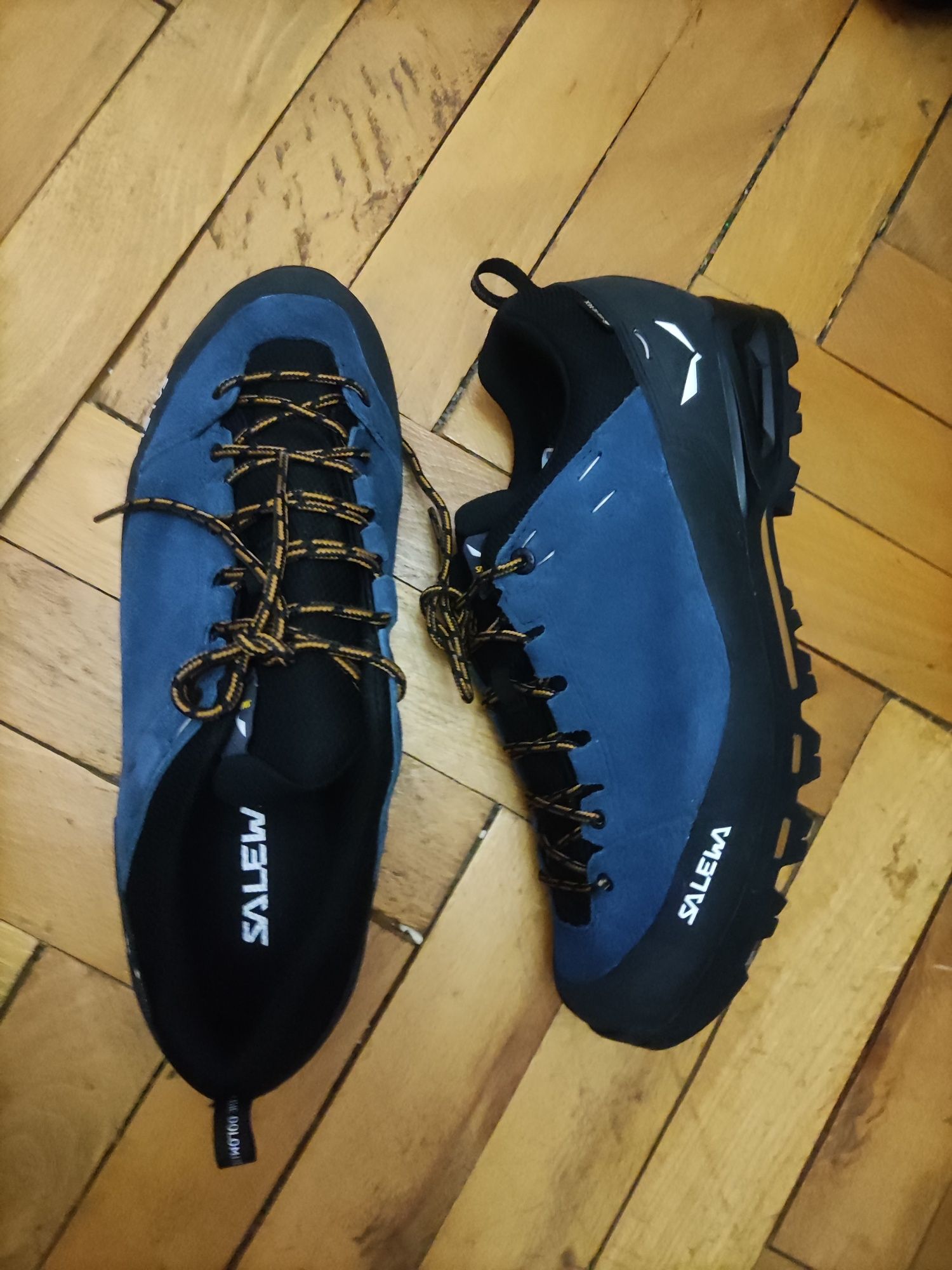 salewa mtn trainer classic gtx noi escalada via ferrata