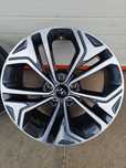 Оригинални джанти за ХЮНДАЙ КИА HYUNDAI KIA R19 5x114.3 ET51 8J