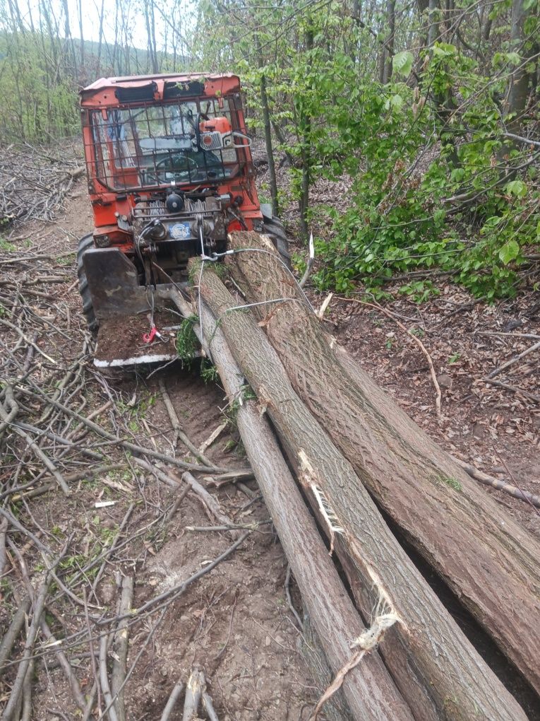 Tractor forestier