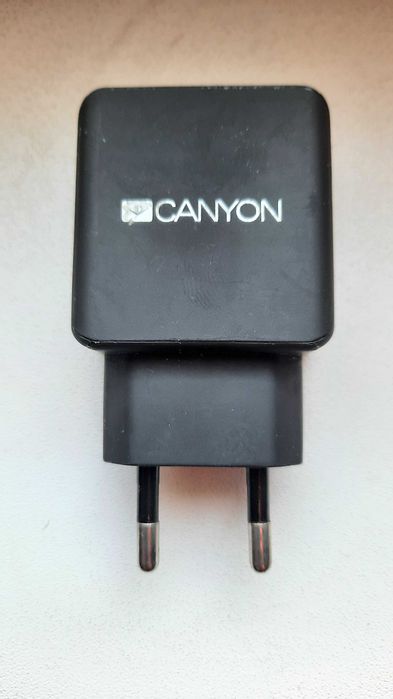 USB зарядно 5V 2.1A