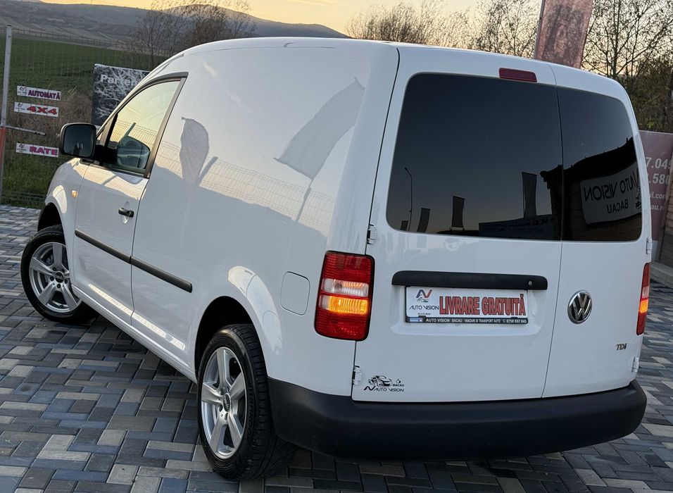 *RATE*Volkswagen Caddy 1.6TDi 102Cp 06/2014 AC Autoutilitara Germania!