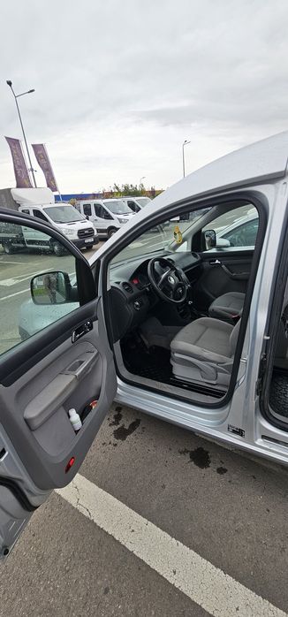 Volkswagen Caddy 7 locuri