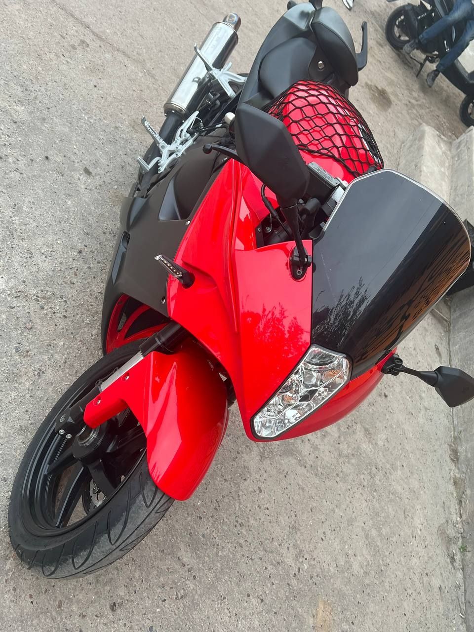 Ташкент 
Продаю мотоцикл HYOSUNG | Оригинал, не реплика!

Марка: HYOSU