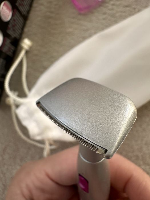 Дамска машинка за подстригване/интимен тример Braun