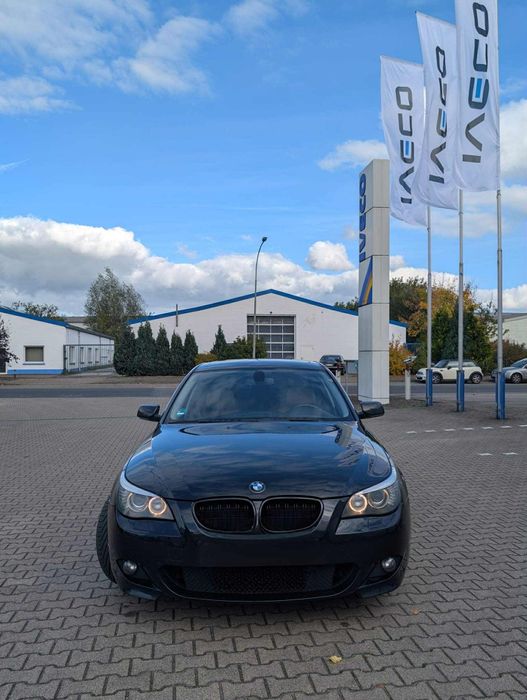 BMW E60 2009 3000d