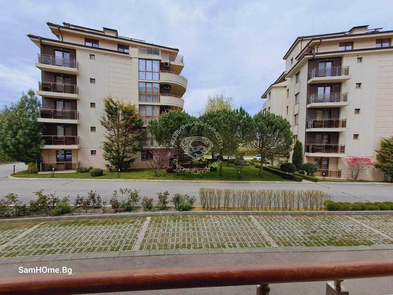 Продава се Двустаен апартамент в с. Шкорпиловци, Област Варна - 66 кв.м за 1055 €/кв.м - Снимка #8