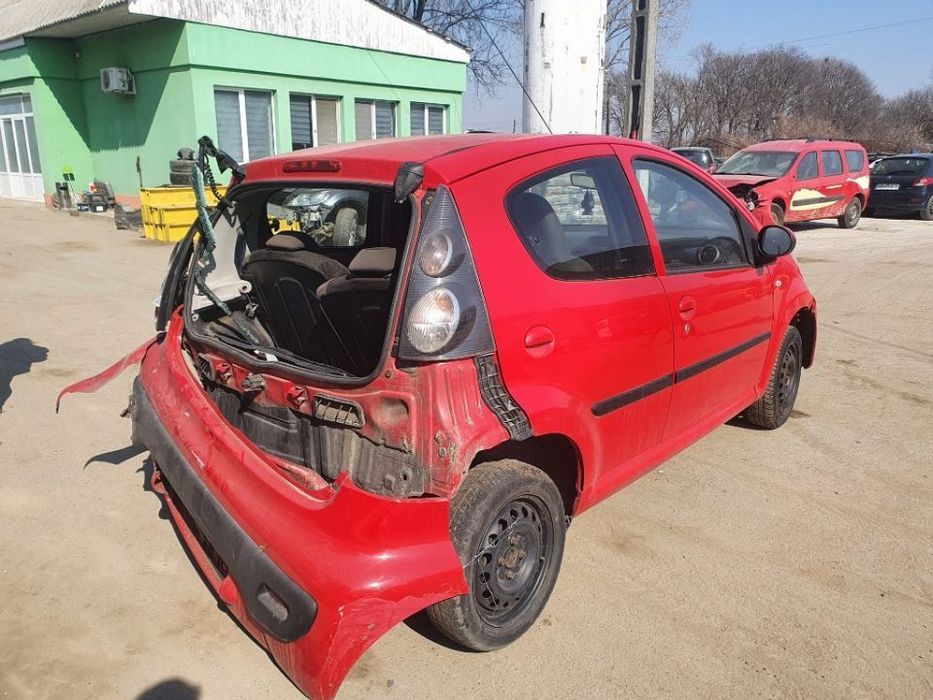 Dezmembrez Citroen C1 motor 1.0 benzina 50kw 68cp CFA dezmembrari panoramic plafon timonerie