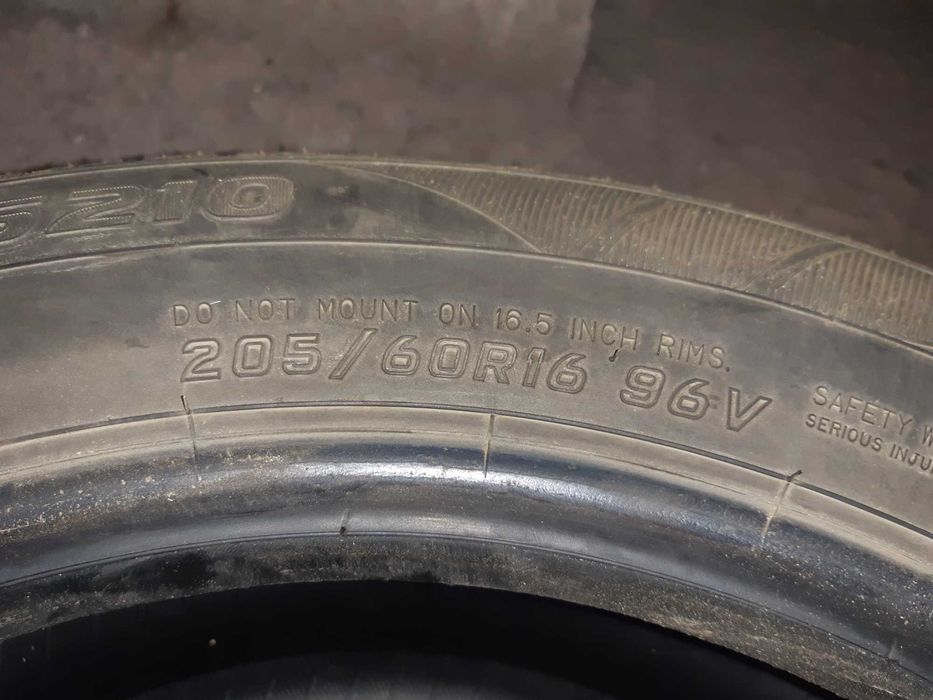 Vand anvelope Falken AS210 205/60R16 96V