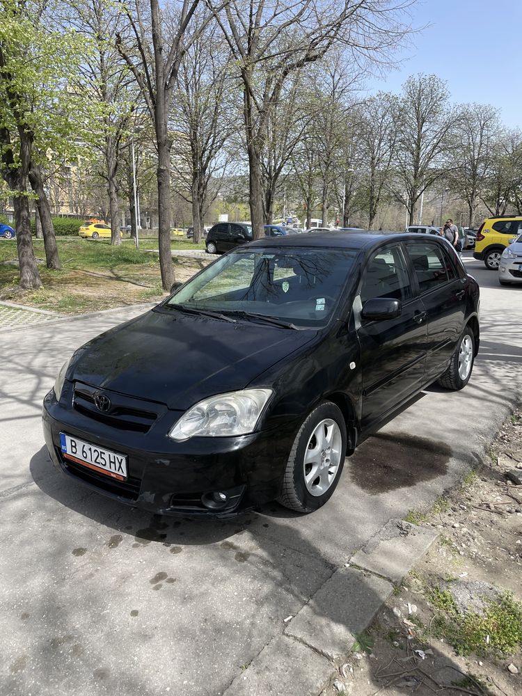 Toyota Corolla 2004г 2.0тди 90к.с.