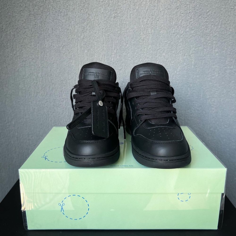 Off-White Out of Office Logo Print Black 41 (balenciaga versace)