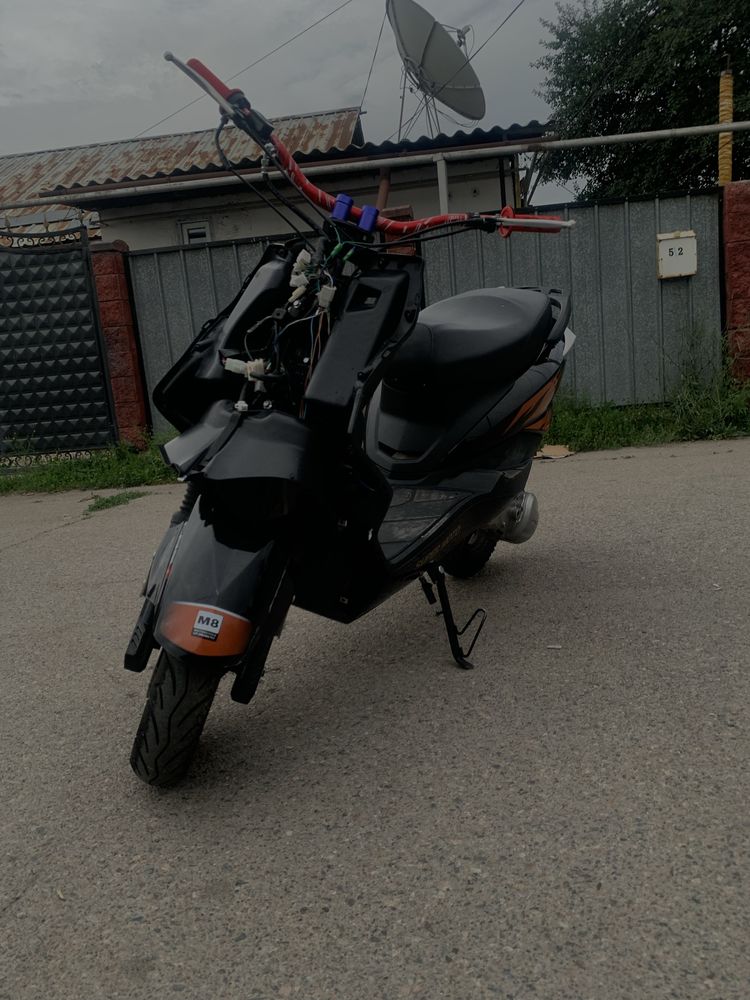 М 8 продам срочно обмен есть