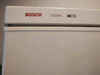 Продавам голям хладилник BOSCH втора употреба