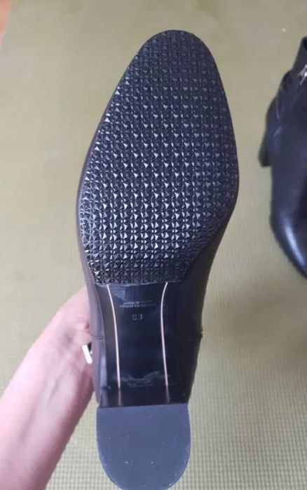 Ботильоны Massimo Dutti и ботинки кэжуал.