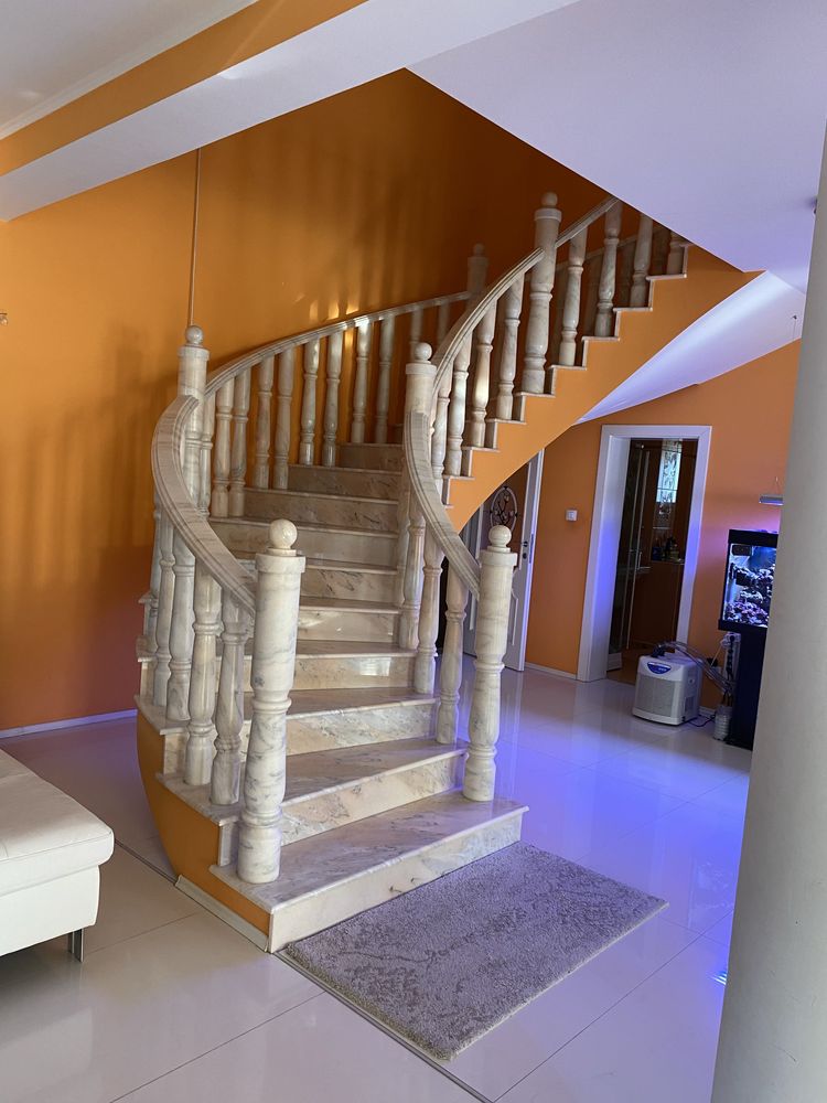 Casa de vanzare in zona linistita