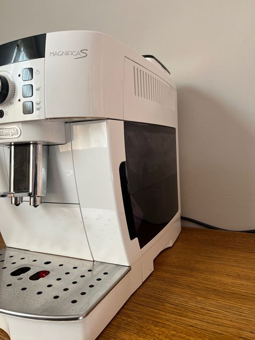 Delonghi Magnifica S