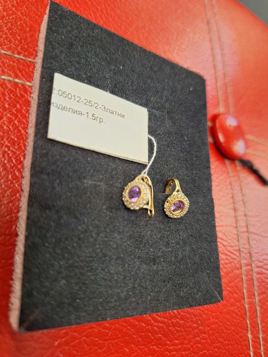 Дамски златни обеци - 1,50 гр.