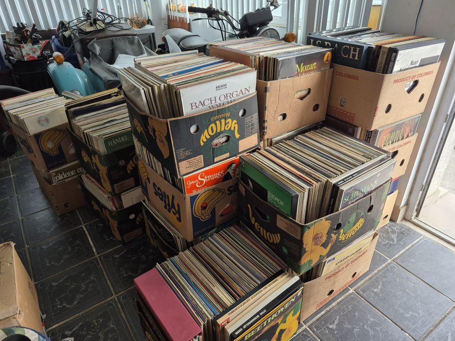 Lot Discuri Vinil colectie 200 in stare buna cu muzica clasică