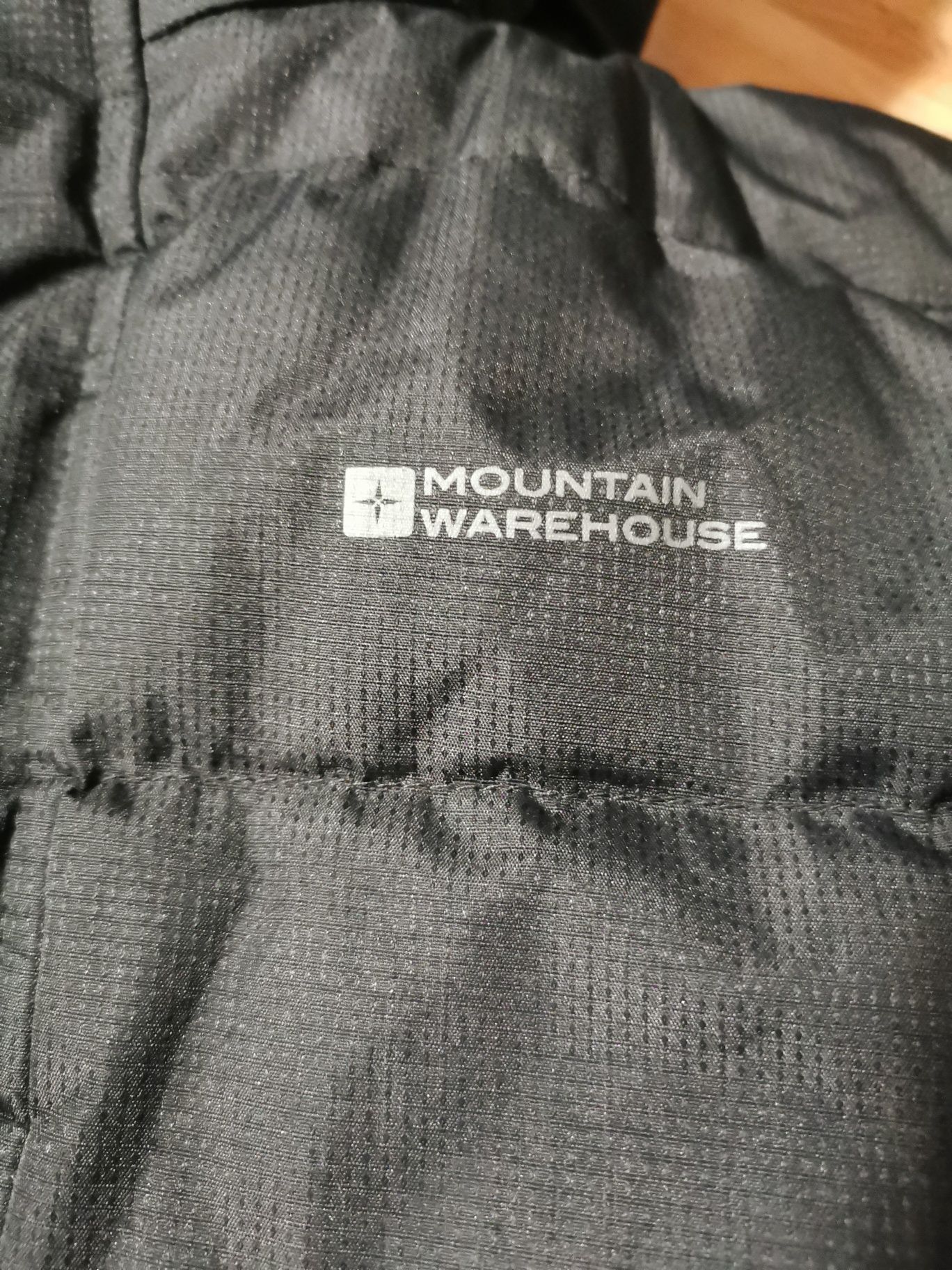 Geaca iarna Mountain Warehouse 7-8 ani