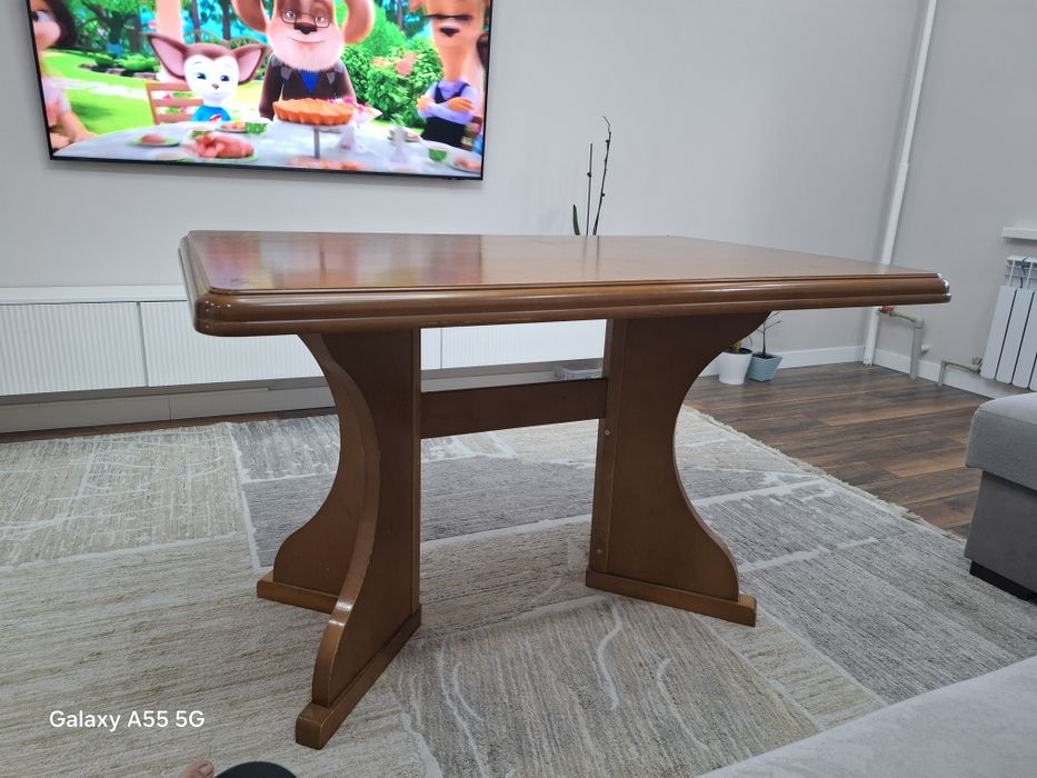 Продам кухонный стол производство Белорусия