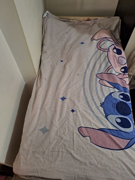 Детско легло много запазено