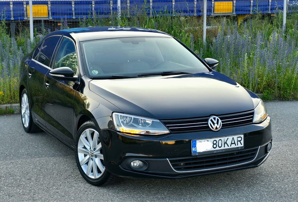 Volkswagen Jetta 2011 dsg /interior piele