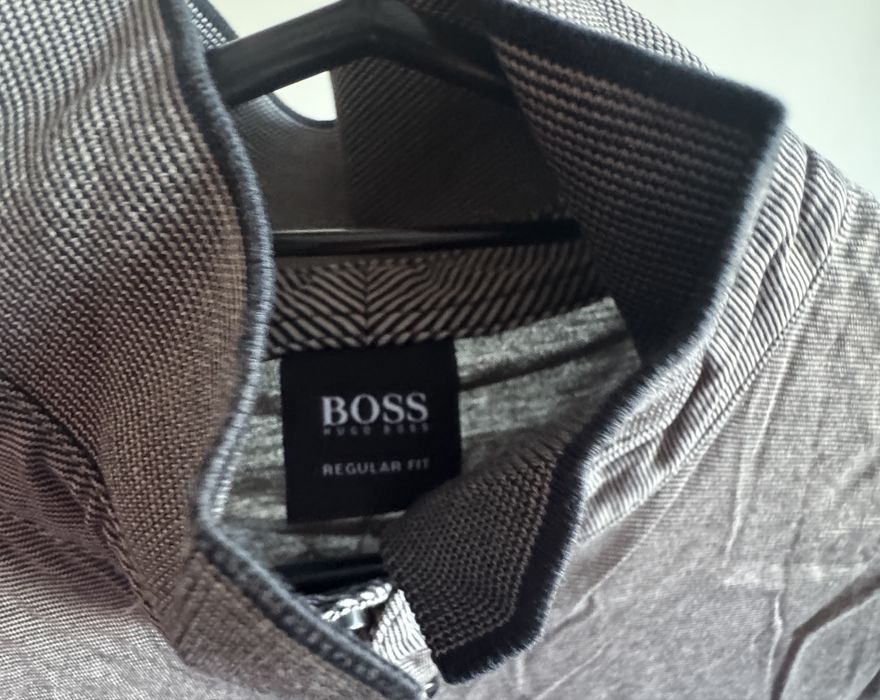 Сиви тениски boss размер S