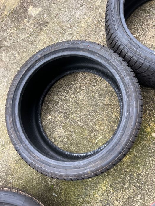 Anvelope de iarnă Pirelli/Triangle  R20