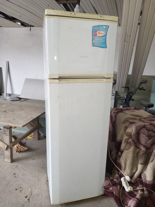 Холодильник на запчасти