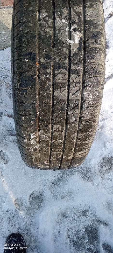 Продам шины с дисками  275/60 R20