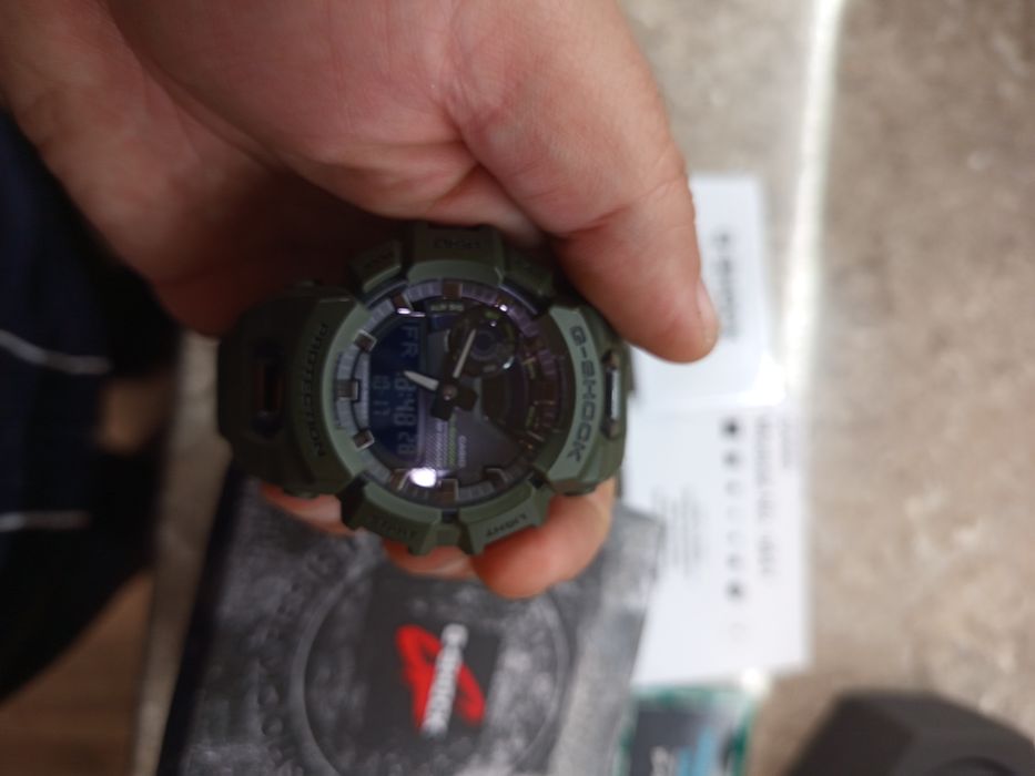 Casio  g - shock