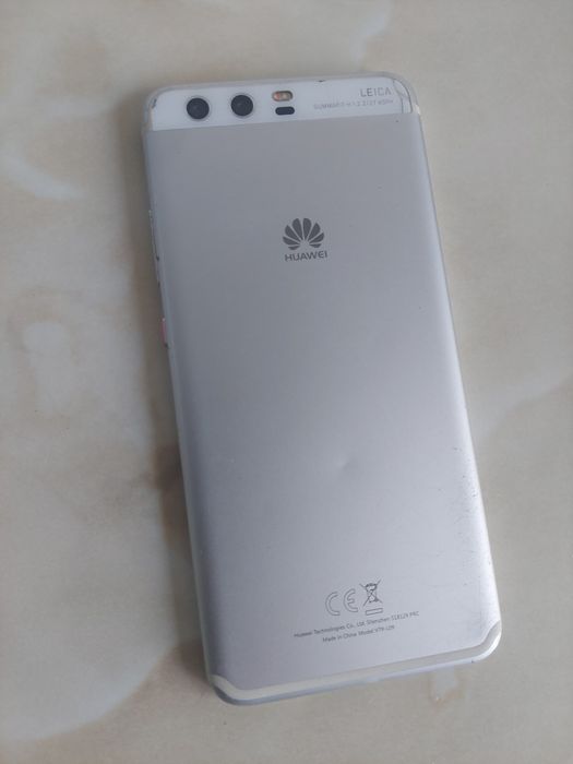 Vând Huawei P10 White (alb) spart dar perfect funcțional //poze reale