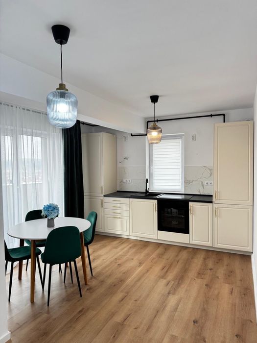 Apartament cochet cu terasa. priveliste superba.Omnia