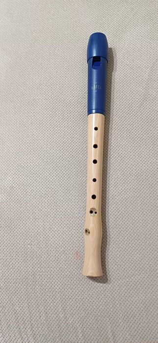 Vând flaut soprano, marca  germană Moeck sau schimb cu fluier românesc
