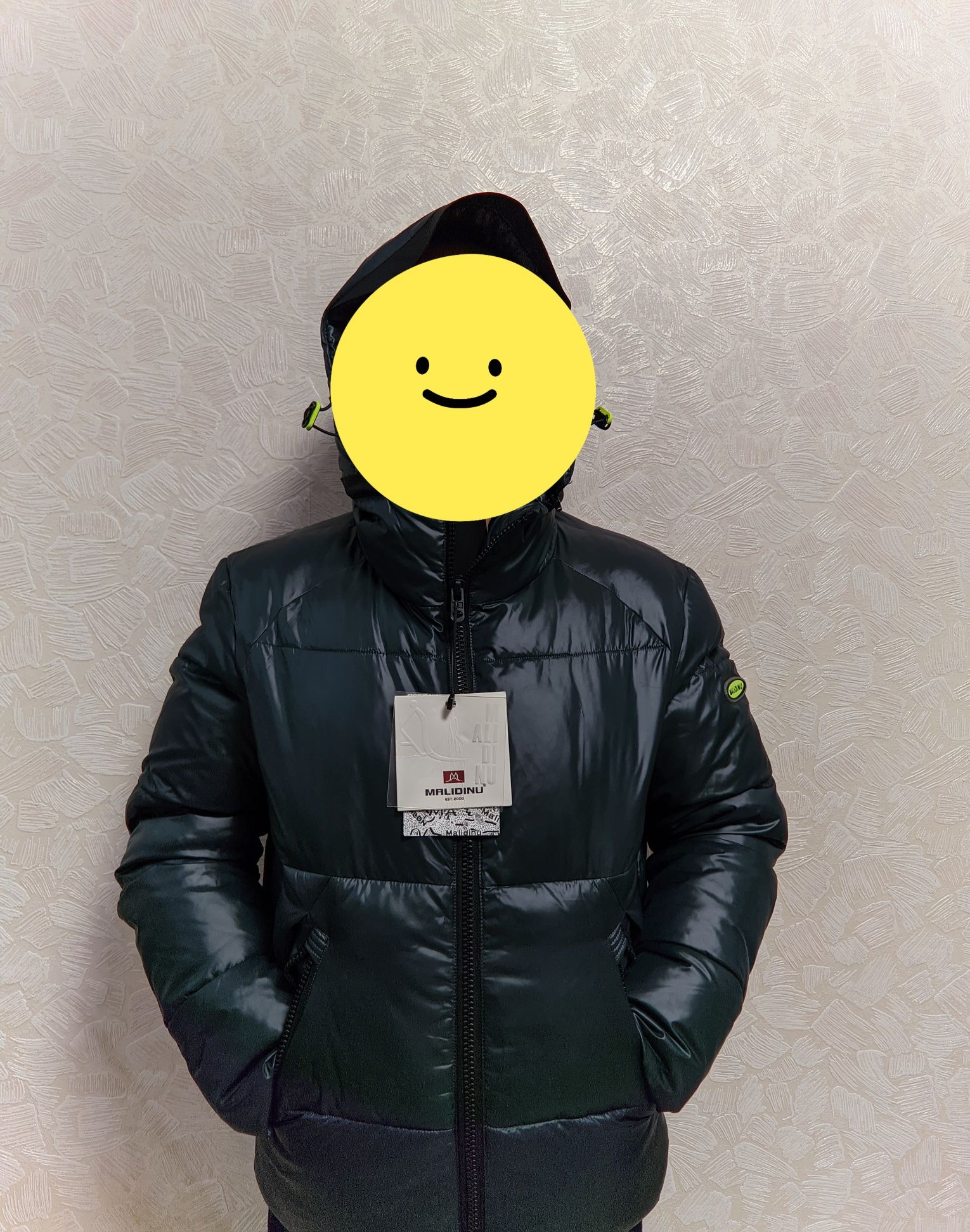 Продам новую зимнюю куртку