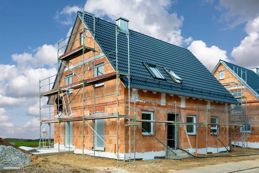 Firmă de construcții – Executăm orice lucrare, rapid și profesionist!