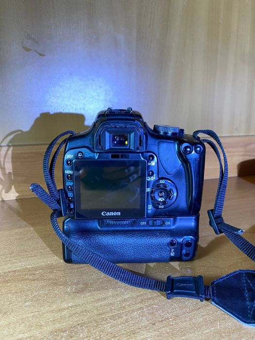 Фотоапарат Canon 400 D