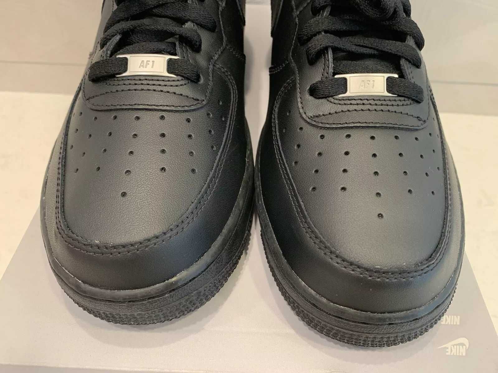 Adidasi Nike Air Force 1 Triple Black Mid