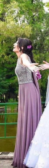 Rochie lungă de seara la preț excelent!